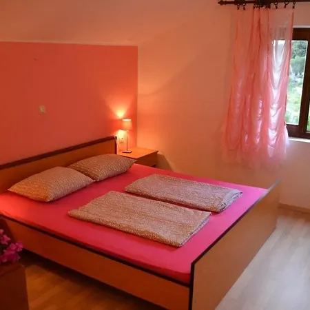 Apartment In With Sea View, Terrace, Air Conditioning, Wifi 4552-10 Supetarska Draga