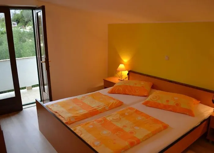 In With Sea View, Terrace, Air Conditioning, Wifi 4552-10 Appartement *